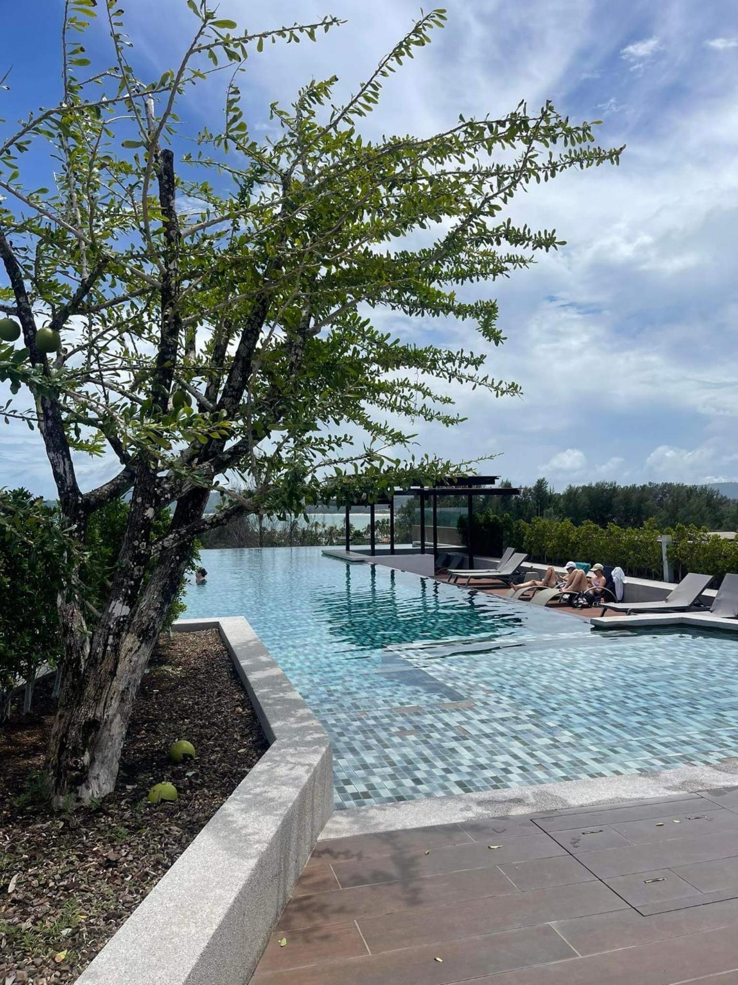 6Th Avenue Surin By Win217 Apartment Ban Lum Fuang ภายนอก รูปภาพ